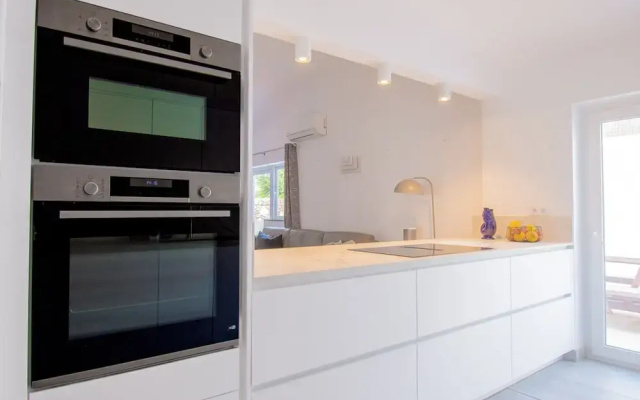 Lavanda Magnificent Five Bedroom Villa in Carvoe