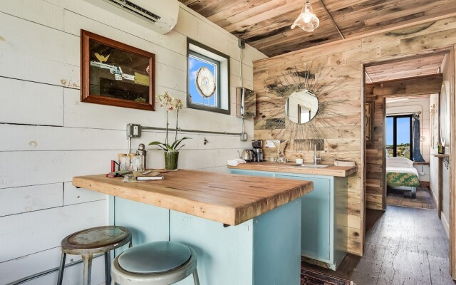 Flophouze Shipping Container Hotel