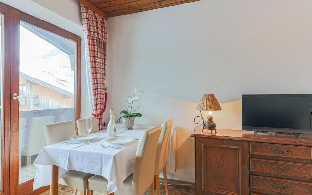 Sunlit Apartment near Ski Area in Tyrol
