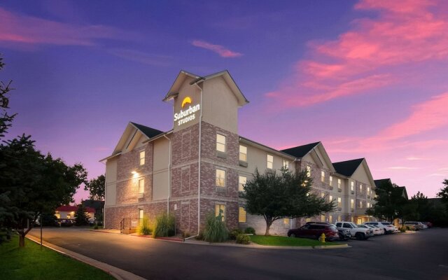 Savannah Suites - Arvada, Colorado