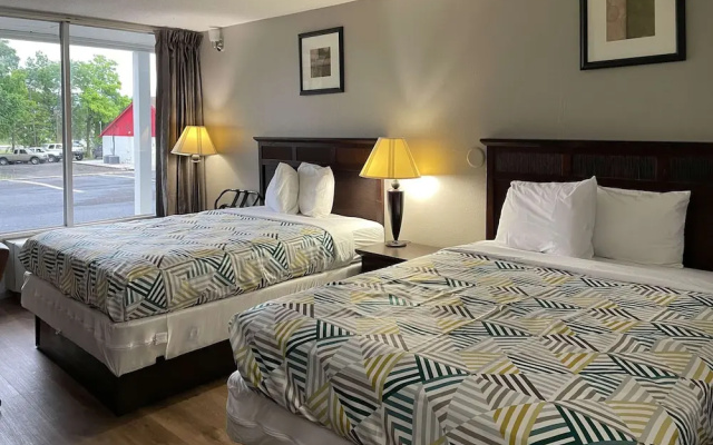 Rodeway Inn Wytheville near I-77 and I-81