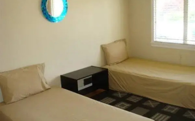 Vancouver Backpacker House