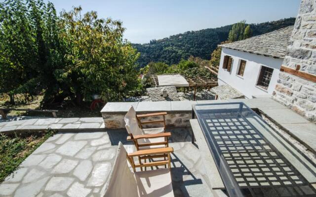 Riga's Pinakoti Lodge