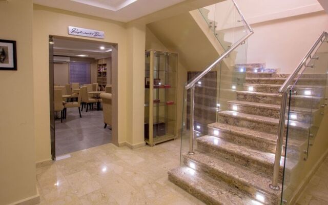 Ivana Suites