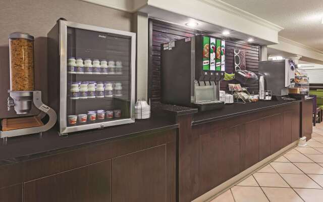 Travelodge by Wyndham Houston Cy-Fair