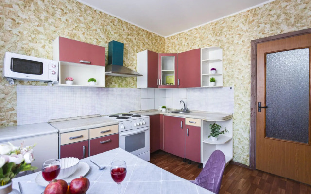 Moment House on Sovetsky Avenue 98