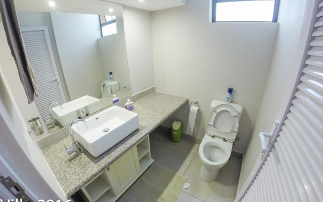 San Lameer Villa Rentals  2609