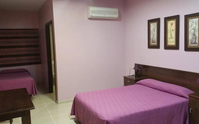 Hotel León