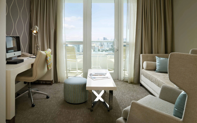 Fontainebleau Miami Beach