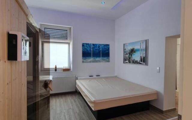 Apartment mit Whirlpool, Wasserbett & Sauna