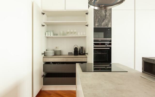 Larga - 1446 - Milan - HLD 37319