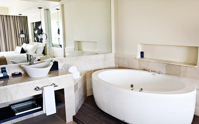 Hotel Chic