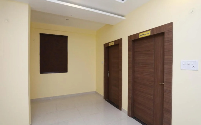 OYO 1521 Hotel Sanjay Galaxy