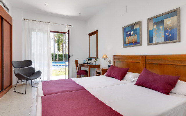 Hotel Daniya Denia