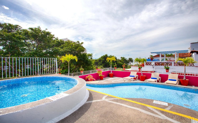 Suites Plaza del Rio - Family Hotel Malecon Centro