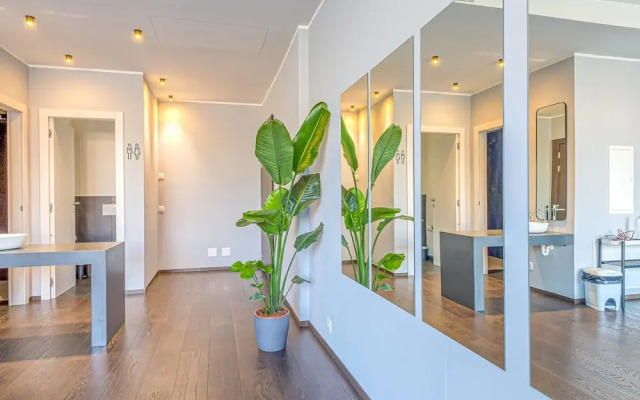 Icon H 203 Suite Micro-living