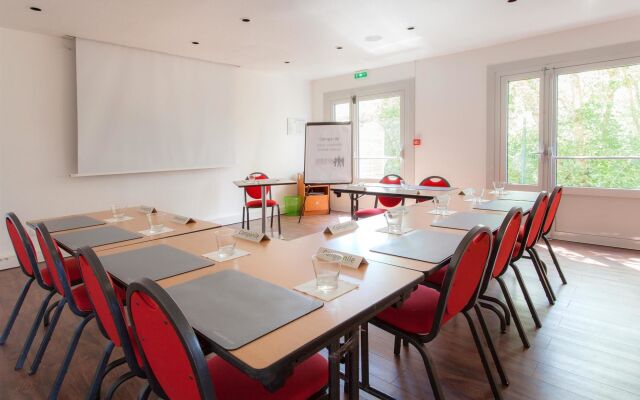 Campanile Epinay Sur Orge Savigny Sur Orge