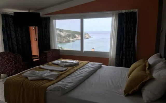Tayfun Hotel