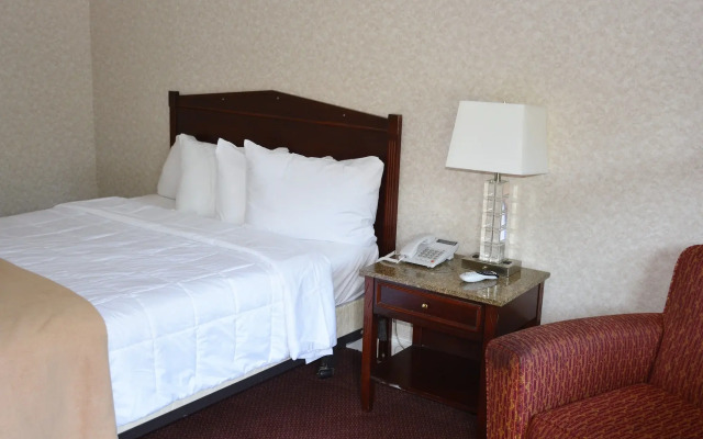 Atlantic Inn & Suites