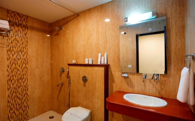 Hotel RTS Plaza Near IGI Airport