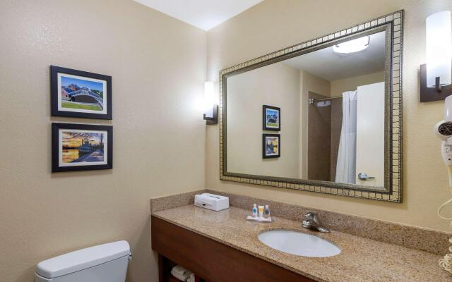 Comfort Inn & Suites Montgomery Eastchase