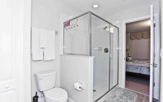 1473 Myrtlewood Street 8 Bedroom Home