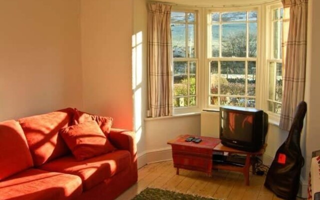 Penrhyn House