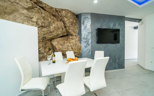 Hidden Gem Apartment