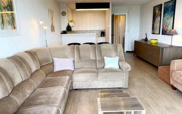 Apartment in Nieuwpoort Near Sandy Beaches