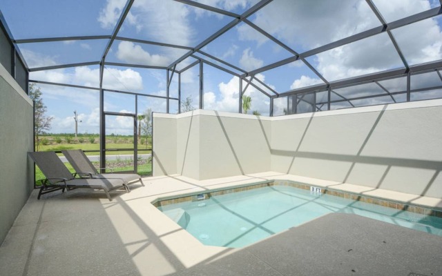 Super nice villa at Storey Lake Resort