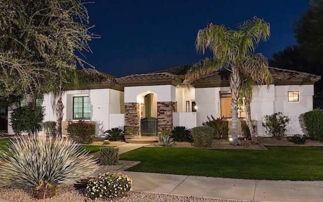 Palm Valley By Signature Vacation Rentals