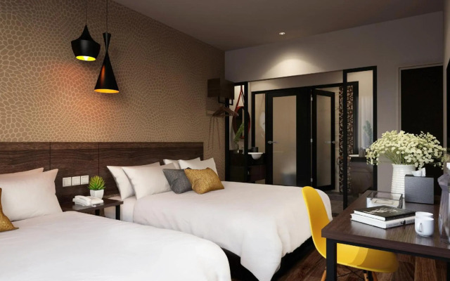 The Square Hotel