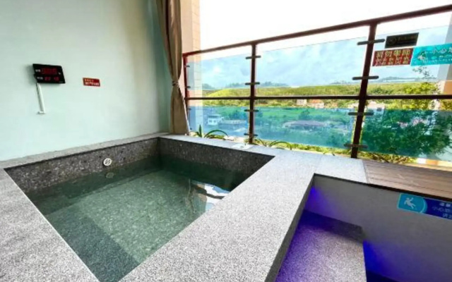 Shuimei Hot Spring Resort (Huidong Andun Hot Spring)