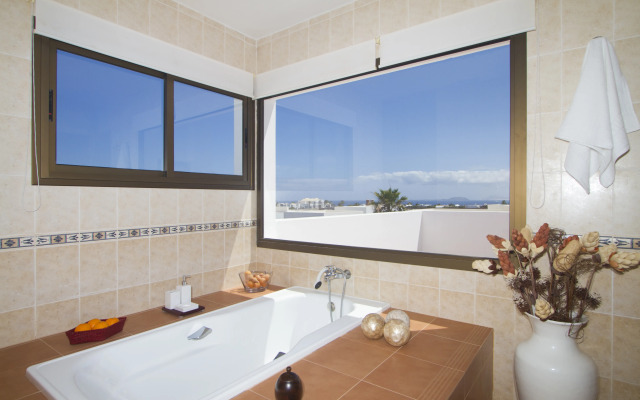 Villas Blancas
