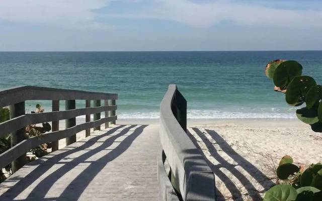 The Old Man the Sea-seaview 101