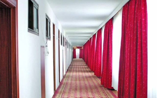 Tropic Inn Hotel
