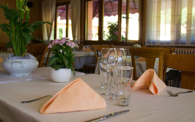 Hôtel CARRER Le Rhien