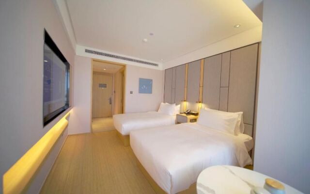 Ji Hotel (Renmin University of China Metro Station