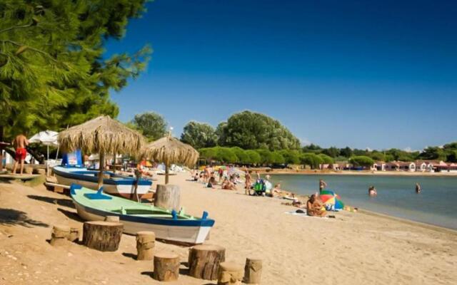 APARTMENT ANNA 350m FROM THE BEACH