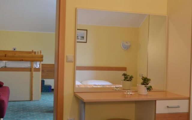 Hotel Zarja