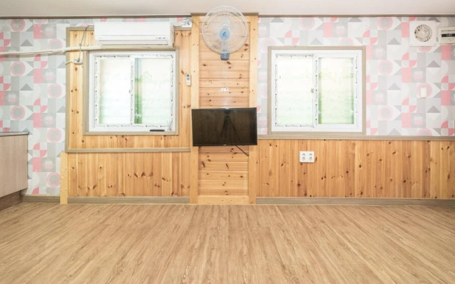 Yangyang Ari Pension