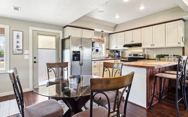 Wahini Wave Ap761 2 Bedroom Home