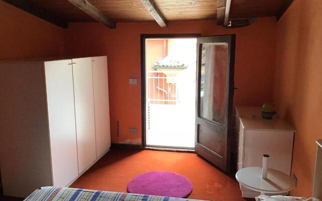 Varzi sotto i portici