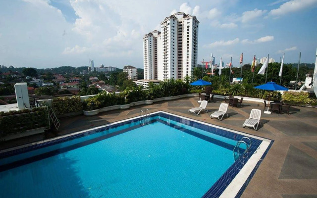 Crystal Crown Hotel Petaling Jaya