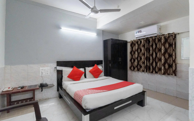 Hotel Aakash by Treebo Hotels