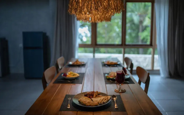 Amrani Diamond Beach Villas & Pool