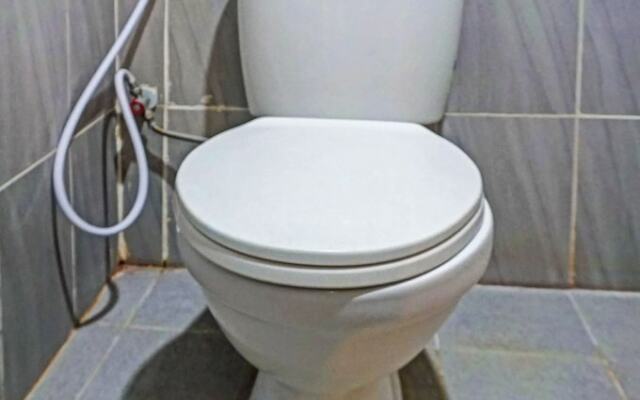 Collection O 91414 Hotel Marina Beach