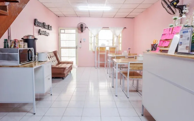 Baan Mee Suk Ayutthaya - Hostel