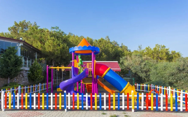 Modern Saraylar - All Inclusive