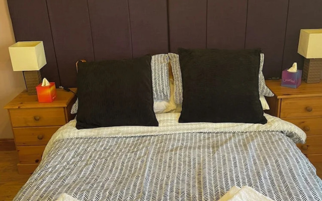 Rooms at the Huntsman Inn